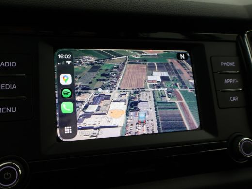 Skoda Kodiaq 1.5 TSI 150 PK DSG 7-PERSOONS + TREKHAAK | APPLE CARPLAY | STUUR / STOELVERWARMING ActivLease financial lease