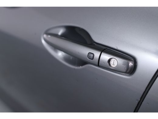 Suzuki Swift 1.2 Style Smart Hybrid | 1e Eigenaar! | Navi | Camera | Stoelverwarming | Clima | Cruise Adaptive... ActivLease financial lease