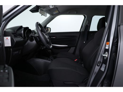 Suzuki Swift 1.2 Style Smart Hybrid | 1e Eigenaar! | Navi | Camera | Stoelverwarming | Clima | Cruise Adaptive... ActivLease financial lease