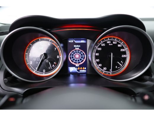 Suzuki Swift 1.2 Style Smart Hybrid | 1e Eigenaar! | Navi | Camera | Stoelverwarming | Clima | Cruise Adaptive... ActivLease financial lease