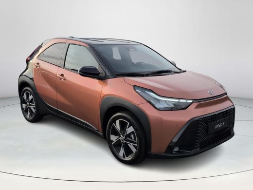 Toyota Aygo Hybrid 115 pulse | Easy Pack | Android Auto | Apple Carplay | Automaat ActivLease financial lease