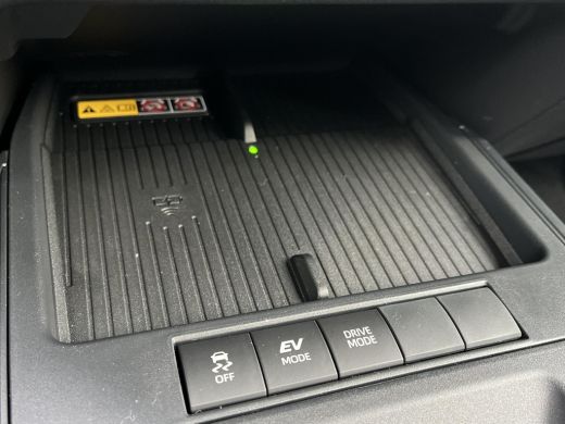 Toyota Corolla Cross Hybrid 140 Active | Massive grey metallic | Safety Pack | Nieuw uit voorraad leverbaar | ActivLease financial lease