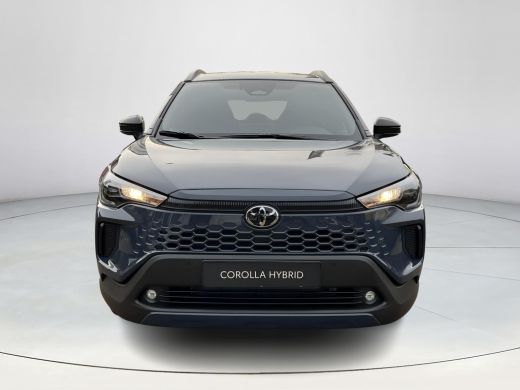 Toyota Corolla Cross Hybrid 140 Active | Massive grey metallic | Safety Pack | Nieuw uit voorraad leverbaar | ActivLease financial lease