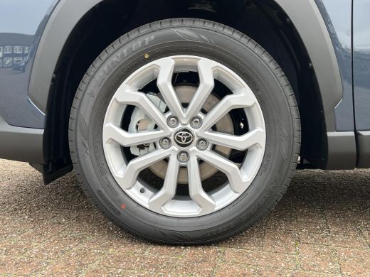 Toyota Corolla Cross Hybrid 140 Active | Massive grey metallic | Safety Pack | Nieuw uit voorraad leverbaar | ActivLease financial lease