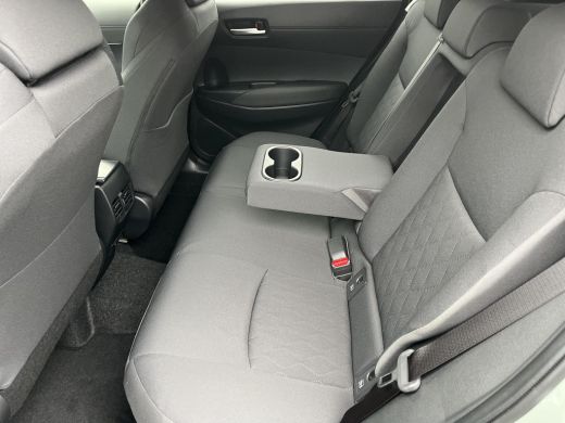 Toyota Corolla Cross Hybrid 140 Dynamic | Urban Khaki | 2025 model | Demonstratie auto | ActivLease financial lease