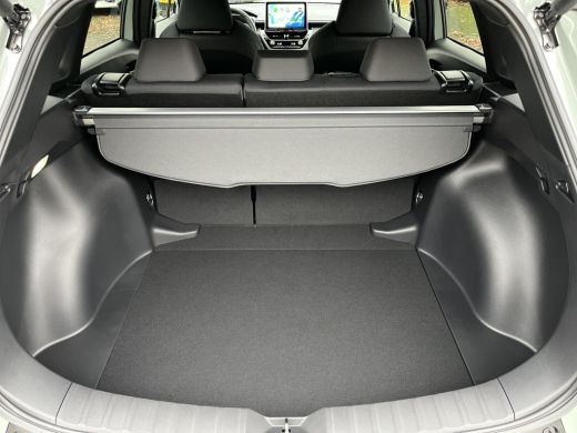 Toyota Corolla Cross Hybrid 140 Dynamic | Urban Khaki | 2025 model | Demonstratie auto | ActivLease financial lease