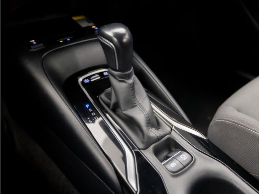 Toyota Corolla Touring Sports 2.0 Hybrid Sport 180Pk Automaat (VIRTUAL COCKPIT, APPLE CARPLAY, CAMERA, STOELVERWARMING, SPORTST... ActivLease financial lease