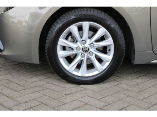 Toyota Corolla Touring Sports Hybrid 140 Active | Adaptieve Cruise control | Navigatiesysteem | Keyless start | ActivLease financial lease