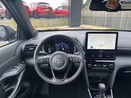 Toyota Yaris Cross 1.5 Hybrid 115 First Edition | Apple CarPlay/Android auto | Navigatie | Achteruitrijcamera | Comf... ActivLease financial lease