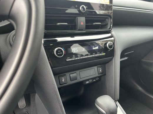 Toyota Yaris Cross 1.5 Hybrid 115 First Edition | Apple CarPlay/Android auto | Navigatie | Achteruitrijcamera | Comf... ActivLease financial lease