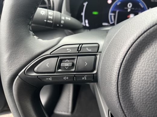 Toyota Yaris Cross 1.5 Hybrid 115 First Edition | Apple CarPlay/Android auto | Navigatie | Achteruitrijcamera | Comf... ActivLease financial lease