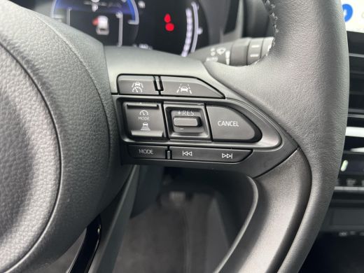 Toyota Yaris Cross 1.5 Hybrid 115 First Edition | Apple CarPlay/Android auto | Navigatie | Achteruitrijcamera | Comf... ActivLease financial lease