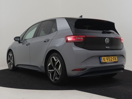 Volkswagen ID.3 First Plus 58 kWh 204pk | Trekhaak "Steunhaak " | Navigatie | Adaptief cruise control | Camera ac... ActivLease financial lease