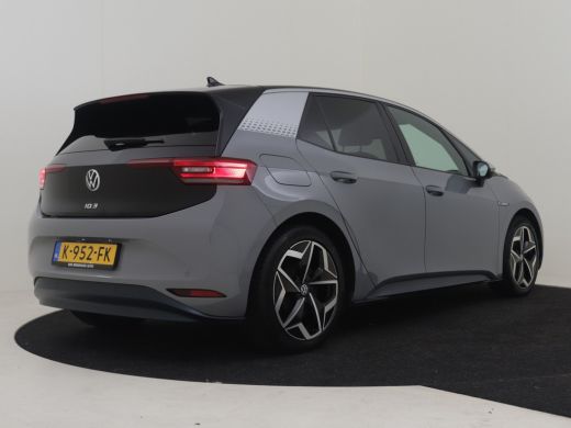 Volkswagen ID.3 First Plus 58 kWh 204pk | Trekhaak "Steunhaak " | Navigatie | Adaptief cruise control | Camera ac... ActivLease financial lease