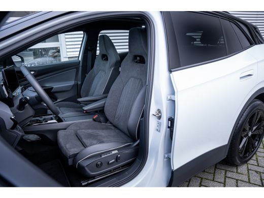Volkswagen ID.4 Pro Limited Edition Plus Inclusief &euro;2000,- inruilvoordeel | 'App-Connect' draadloze smartphone in... ActivLease financial lease