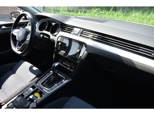 Volkswagen Passat Variant 218PK DSG HYBRID GTE BUSINESS CAMERA/NAVI/STUURVERW. ActivLease financial lease