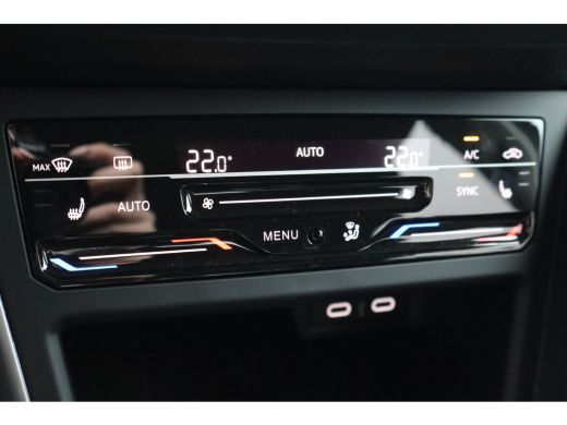 Volkswagen Polo 95PK 1.0 TSI Life Edition | Achteruitrijcamera | Hill hold functie | Rijstrooksensor met correctie ActivLease financial lease