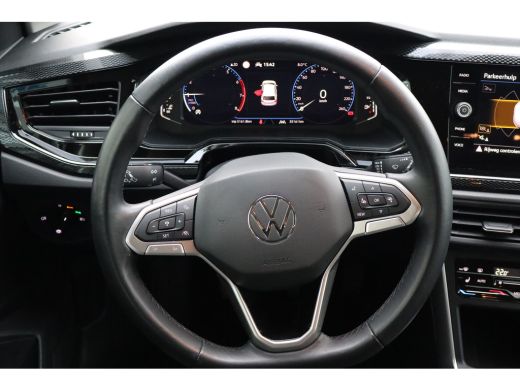 Volkswagen Polo 95PK 1.0 TSI Life Edition | Achteruitrijcamera | Hill hold functie | Rijstrooksensor met correctie ActivLease financial lease