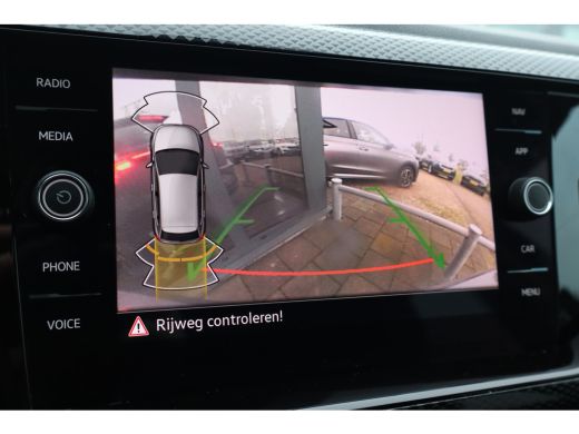 Volkswagen Polo 95PK 1.0 TSI Life Edition | Achteruitrijcamera | Hill hold functie | Rijstrooksensor met correctie ActivLease financial lease