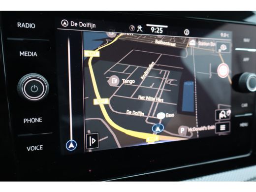 Volkswagen T-Cross 115PK Life Edition Inclusief &euro;2000,- inruilvoordeel | Achteruitrijcamera (Rear View) | Digital Co... ActivLease financial lease