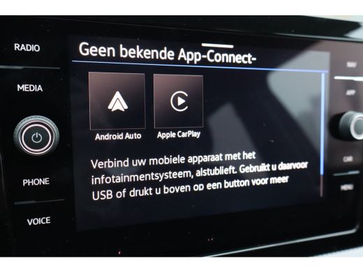 Volkswagen T-Cross 115PK Life Edition Inclusief &euro;2000,- inruilvoordeel | Achteruitrijcamera (Rear View) | Digital Co... ActivLease financial lease