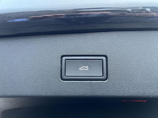 Volkswagen Tayron 1.5 eHybrid R-Line Edition | 272PK | PHEV | Trekhaak | Pano | ActivLease financial lease