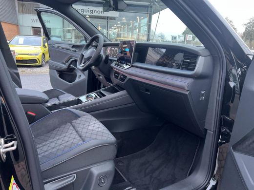 Volkswagen Tayron 1.5 eHybrid R-Line Edition | 272PK | PHEV | Trekhaak | Pano | ActivLease financial lease