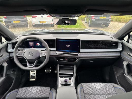 Volkswagen Tayron 1.5 eHybrid R-Line Edition | Trekhaak | Pano | 272PK | PHEV | ActivLease financial lease