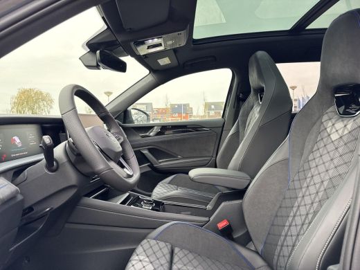 Volkswagen Tayron 1.5 eHybrid R-Line Edition | Trekhaak | Pano | 272PK | PHEV | ActivLease financial lease