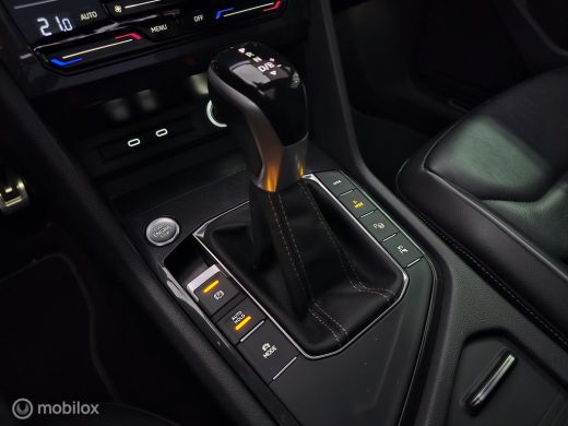 Volkswagen Tiguan 1.4 TSI eHybrid R-Line Panorama/Leder/HUD/Black style ActivLease financial lease