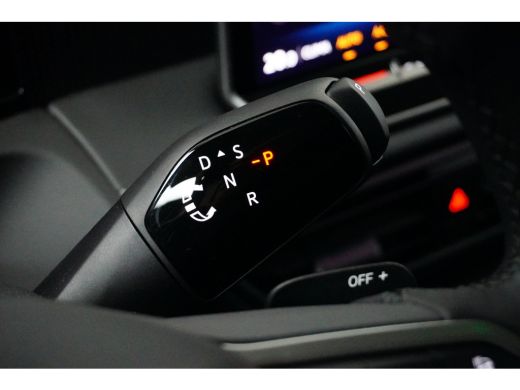 Volkswagen Tiguan 1.5 eTSI 150PK Life Edition | TREKHAAK | CAMERA ACHTER | STOELVERW. | ADAPT. CRUISE | APP. CONNEC... ActivLease financial lease