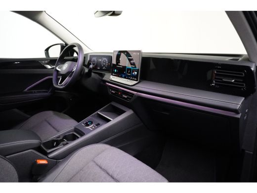 Volkswagen Tiguan 1.5 eTSI 150PK Life Edition | TREKHAAK | CAMERA ACHTER | STOELVERW. | ADAPT. CRUISE | APP. CONNEC... ActivLease financial lease