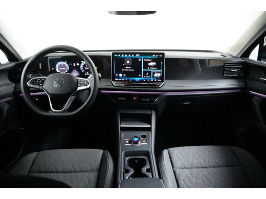 Volkswagen Tiguan 1.5 eTSI 150PK Life Edition | TREKHAAK | CAMERA ACHTER | STOELVERW. | ADAPT. CRUISE | APP. CONNEC... ActivLease financial lease