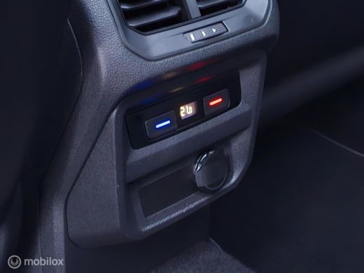 Volkswagen Tiguan 1.5 TSI R-Line Panorama/Harman Kardon/HUD/Black Style ActivLease financial lease