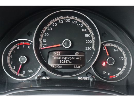 Volkswagen up! 65PK 1.0 | Airco | Elektrische ramen voor | Rijstrooksensor ActivLease financial lease