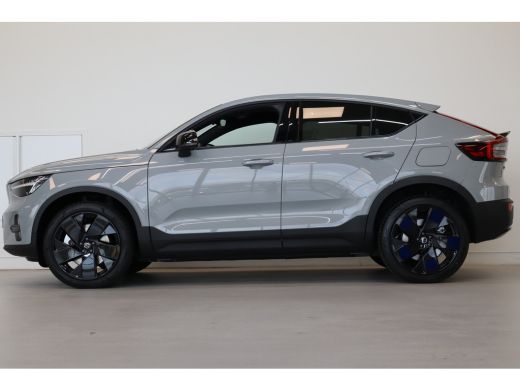 Volvo  EC40 175 kW 238PK Plus Black Edition | Black Pack | Getint Glas | Climate | HK Audio ActivLease financial lease