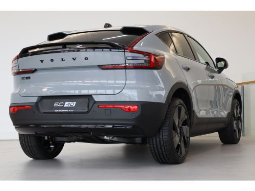 Volvo  EC40 175 kW 238PK Plus Black Edition | Black Pack | Getint Glas | Climate | HK Audio ActivLease financial lease