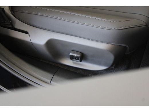 Volvo  EX30 Extended Range 272PK Europa Plus 69kWh Elek Stoelen | Stoel & Stuurverwarming | HK Audio | Elektr... ActivLease financial lease