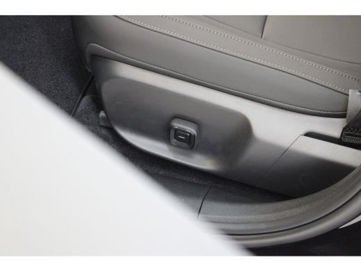 Volvo  EX30 Extended Range 272PK Europa Plus 69kWh Elek Stoelen | Stoel & Stuurverwarming | HK Audio | Elektr... ActivLease financial lease