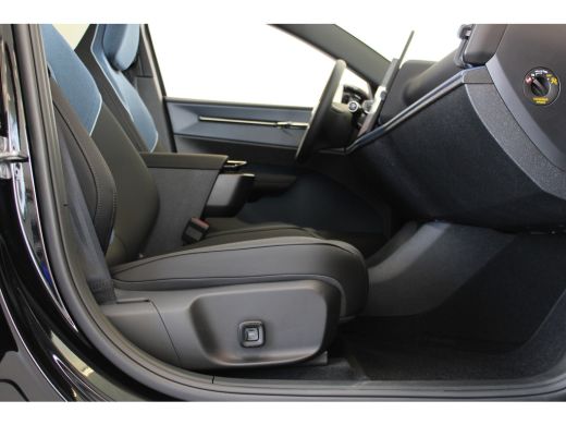 Volvo  EX30 Extended Range 272PK Europa Plus 69kWh Elek Stoelen | Stoel & Stuurverwarming | HK Audio | Elektr... ActivLease financial lease