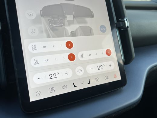 Volvo  EX30 Single Motor Extended Range Ultra 69 kWh | Panoramadak | Elektrisch verstelbare stoelen | Harman ... ActivLease financial lease