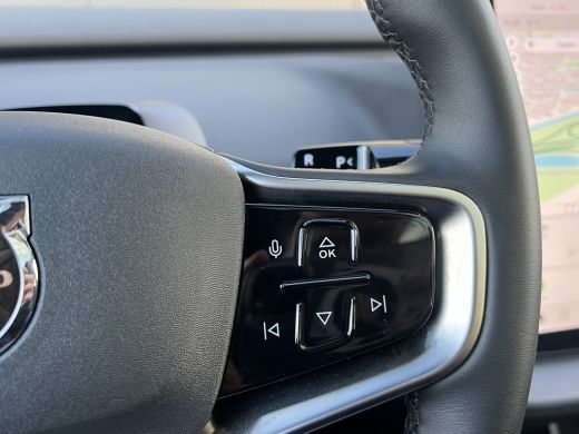 Volvo  EX30 Single Motor Extended Range Ultra 69 kWh | Panoramadak | Elektrisch verstelbare stoelen | Harman ... ActivLease financial lease