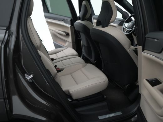 Volvo  EX90 Twin Motor Plus 7p. 111 kWh | Luchtvering | 22" | Bose Sound | Trekhaak | Panoramadak | Head-Up ActivLease financial lease