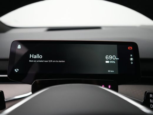 Volvo  EX90 Twin Motor Plus 7p. 111 kWh | Luchtvering | 22" | Bose Sound | Trekhaak | Panoramadak | Head-Up ActivLease financial lease