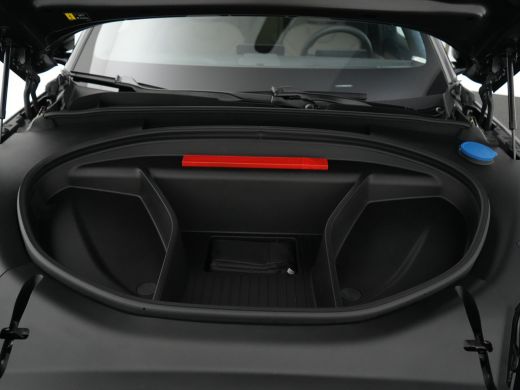 Volvo  EX90 Twin Motor Plus 7p. 111 kWh | Luchtvering | 22" | Bose Sound | Trekhaak | Panoramadak | Head-Up ActivLease financial lease