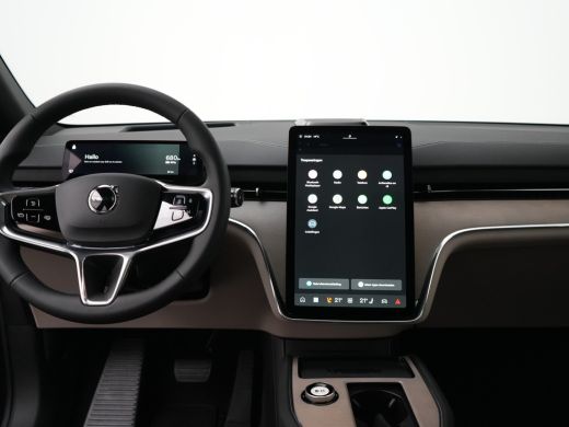 Volvo  EX90 Twin Motor Plus 7p. 111 kWh | Luchtvering | 22" | Bose Sound | Trekhaak | Panoramadak | Head-Up ActivLease financial lease