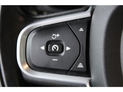 Volvo  V60 2.0 B3 Momentum Advantage | Adaptieve cruise control | Apple carplay & Android auto | Keyless Sta... ActivLease financial lease