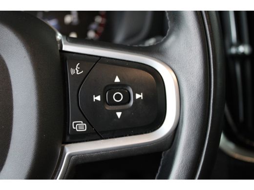 Volvo  V60 2.0 B3 Momentum Advantage | Adaptieve cruise control | Apple carplay & Android auto | Keyless Sta... ActivLease financial lease