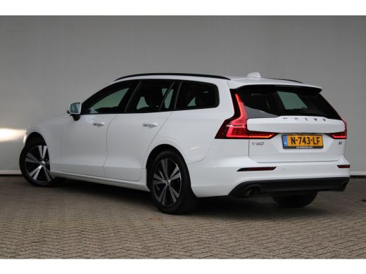 Volvo  V60 2.0 B3 Momentum Advantage | Adaptieve cruise control | Apple carplay & Android auto | Keyless Sta... ActivLease financial lease