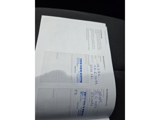 Volvo  XC40 T2 Momentum Business | 19'' | Intellisafe | Keyless | VolvoSelekt! ActivLease financial lease